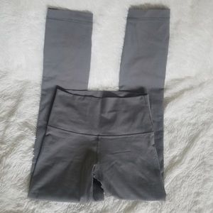 Lululemons High Times Slate Grey